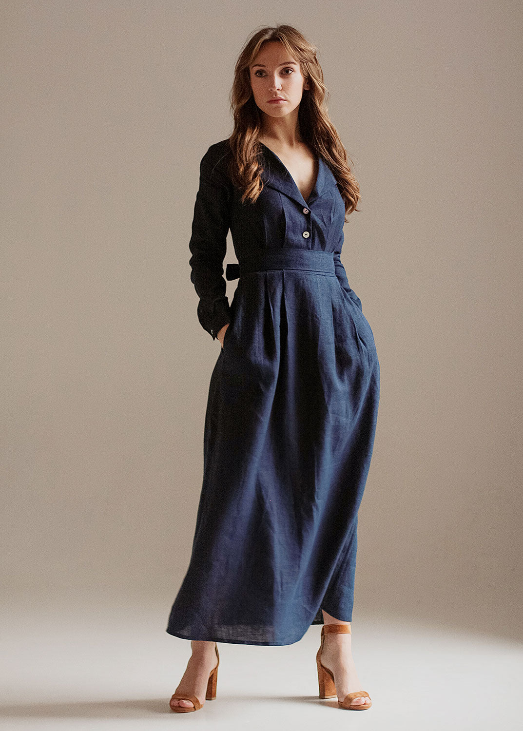 "Tristan" Linen Navy Blue Maxi Dress with sleeves